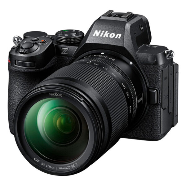 NIKON Z5 II + 24-200mm f/4-6.3 VR FX