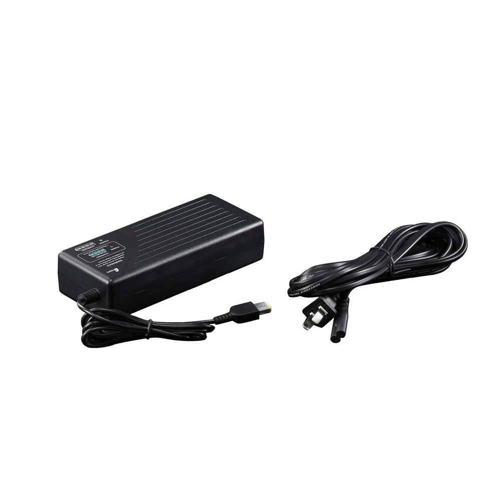 LP750X AC oplader en kabel