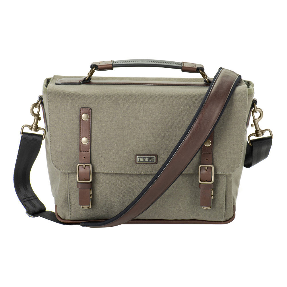 Signature 13 – dusty olive