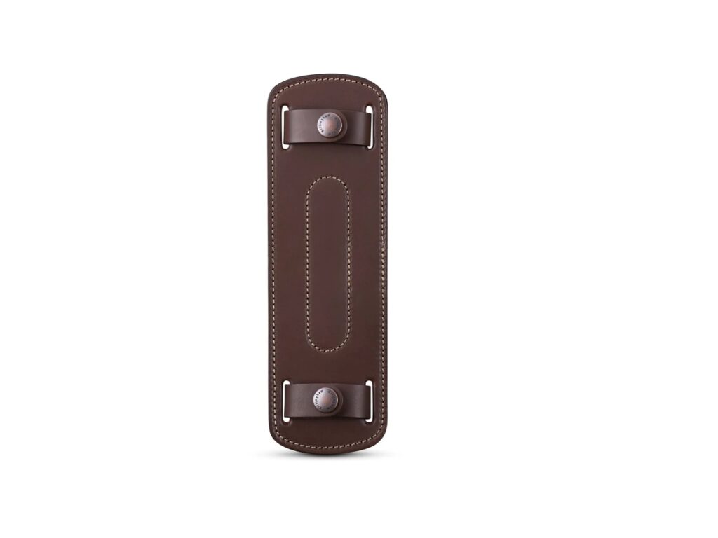 Shoulder pad SP 20 – chocolate leather /antique studs