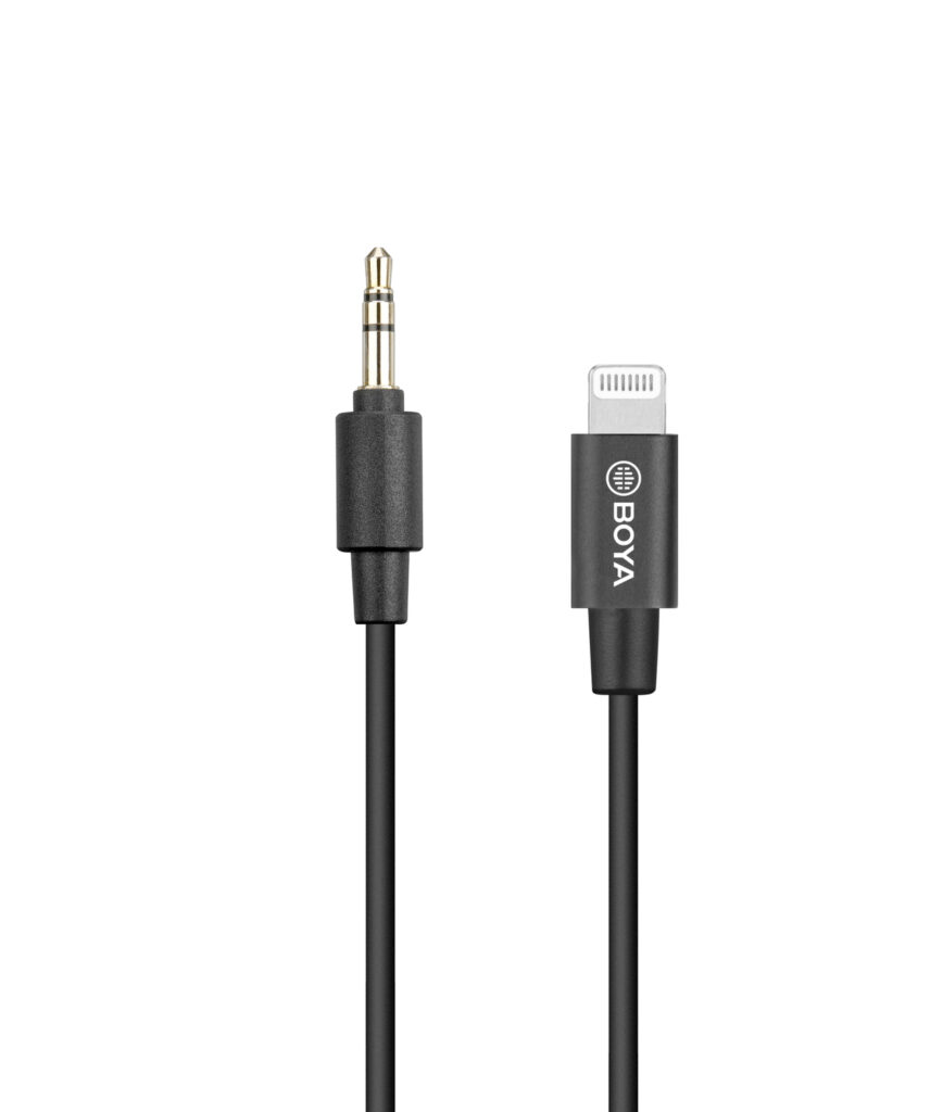 BY-K1 3.5mm male TRRS to male lightning adapter cable (20cm)