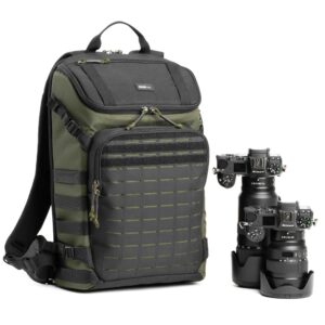 DarkLight Backpack 20L – montane green