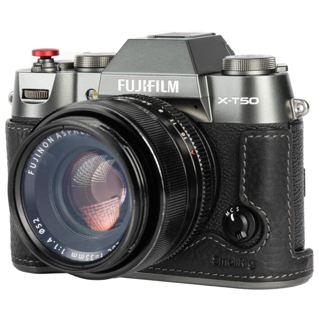4709 Leather Half Case Kit for Fujifilm X-T50 Black