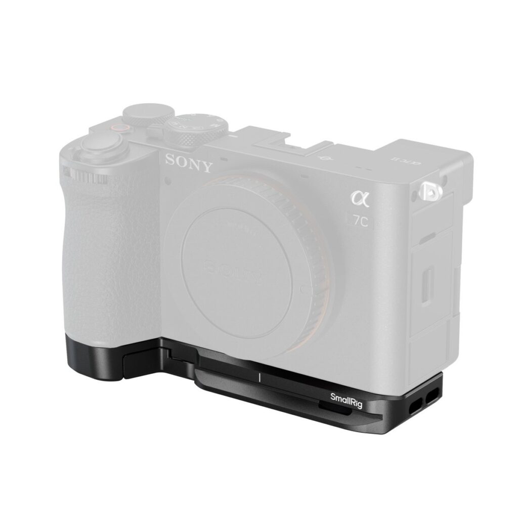 5481 Baseplate with Airtag Slot for Sony Alpha 7C II / Alpha 7CR (Black)