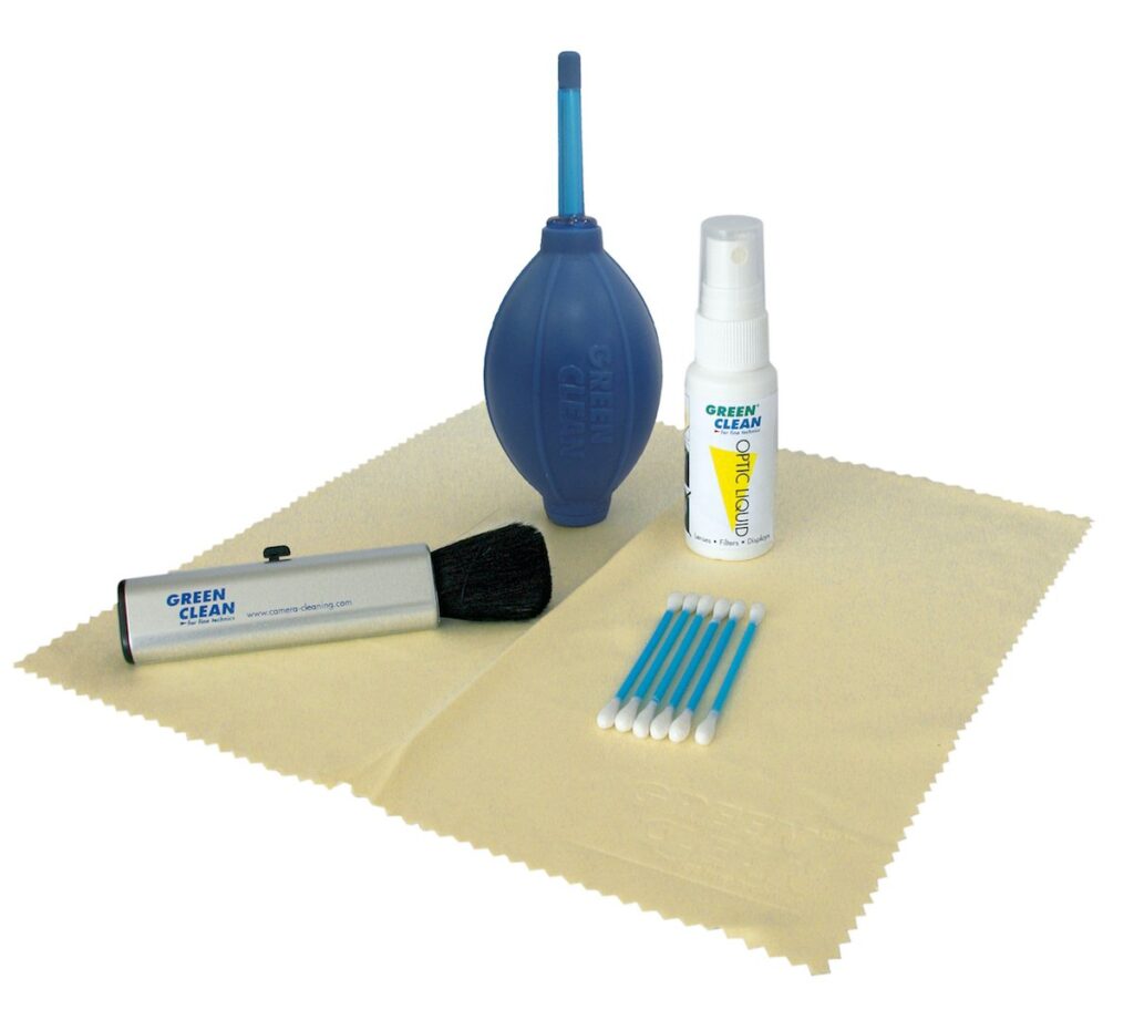 Cleaning kit