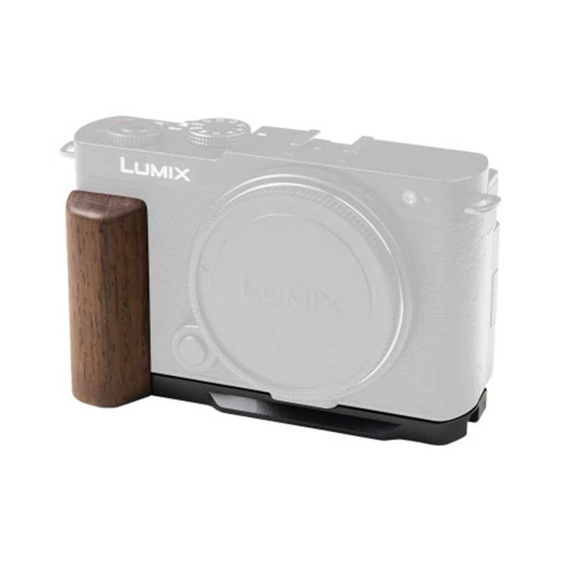5945 Smallrig L-Shaped Mount Plate with Wooden Handle for Panasonic S9