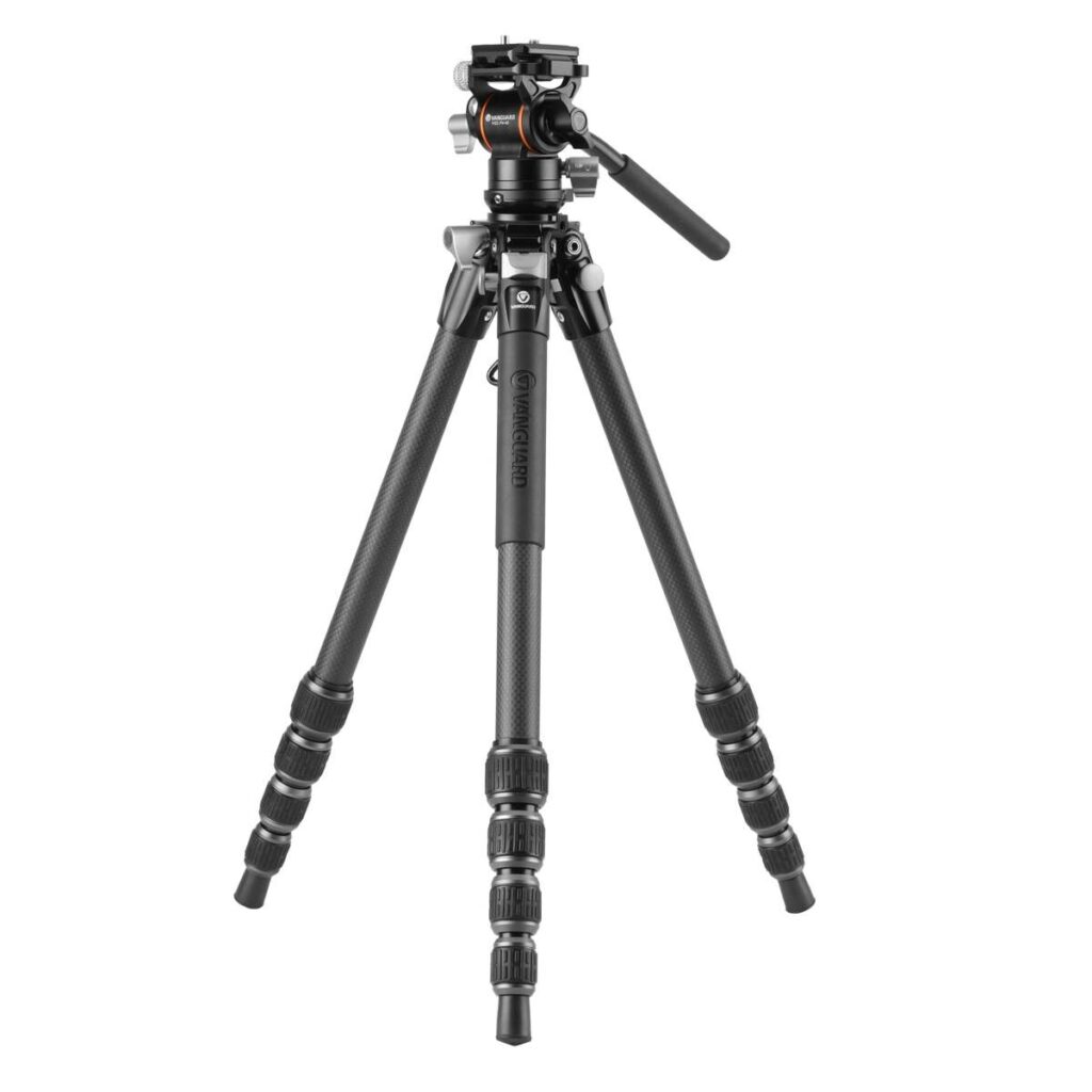 Vanguard Alta Pro 3VLT 235CV10 – Trípode de vídeo compacto de carbono, rótula Veo PV-10