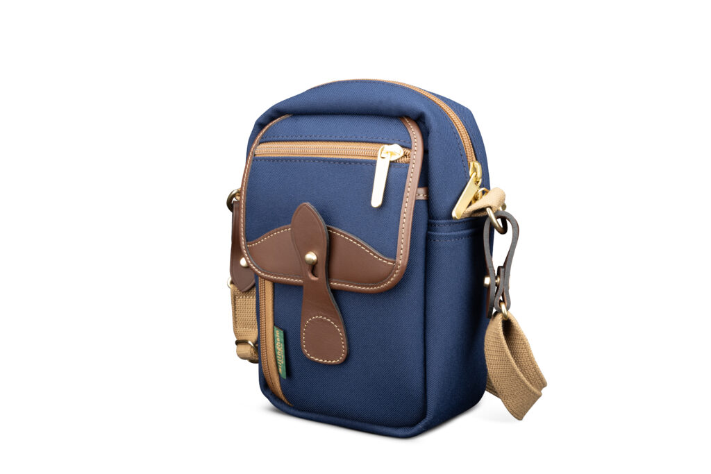 AIRLINE STOWAWAY – navy fibrenyte / chocolate