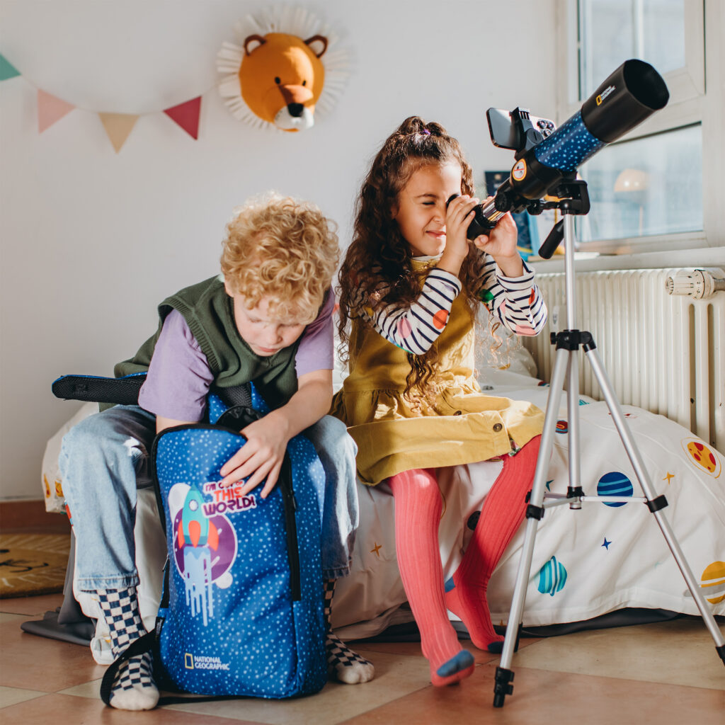 Telescopio infantil NATIONAL GEOGRAPHIC con App de realidad aumentada