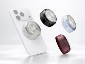 El «GODOX A2» te permite añadir un flash de xenón a tu smartphone.