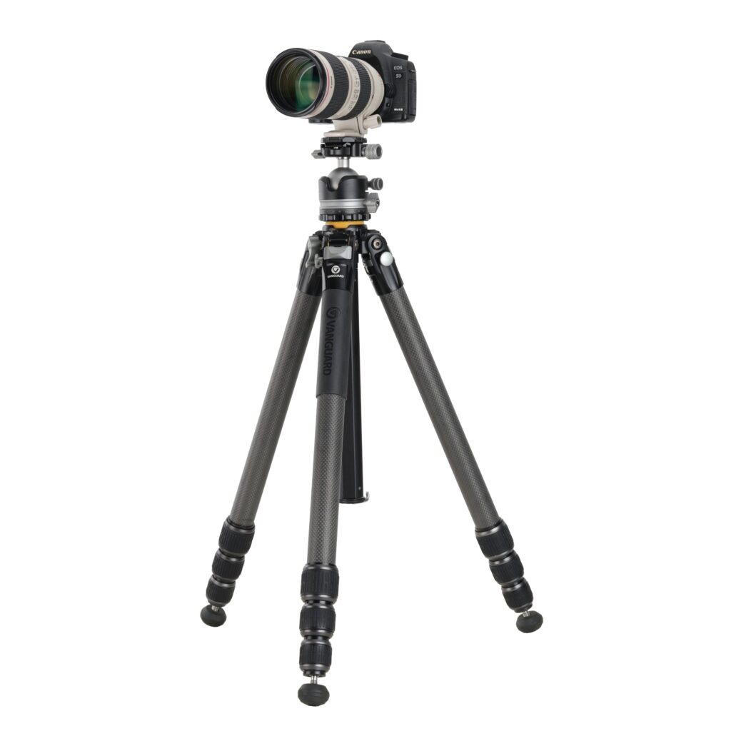 Vanguard Veo 5 304CLBS – Trípode de carbono, rótula de bola de doble eje